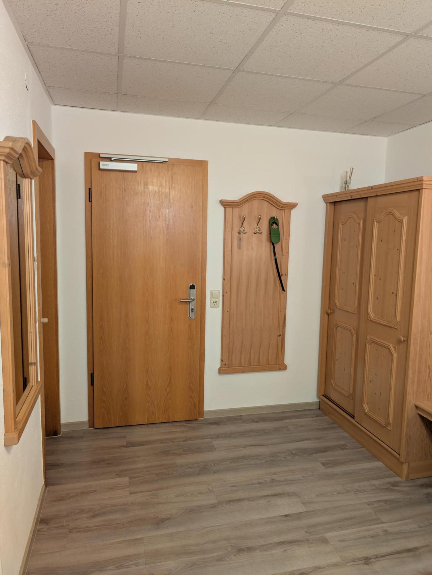 Hotel-Gasthof Zur Rose Вайсенхорн Номер фото